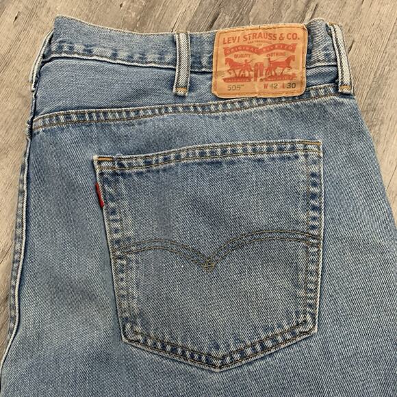 Levi’s 505 Straight Leg Jeans Mens 42x30 Blue Distressed Red Tab 5-Pocket Denim - Picture 6 of 7